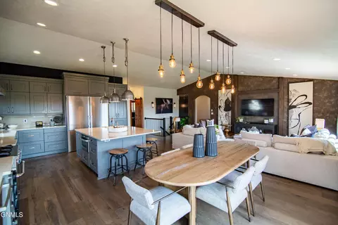 Dining - 3102 Clairmont Rd, Bismarck, ND 58504 photo 3 of 5