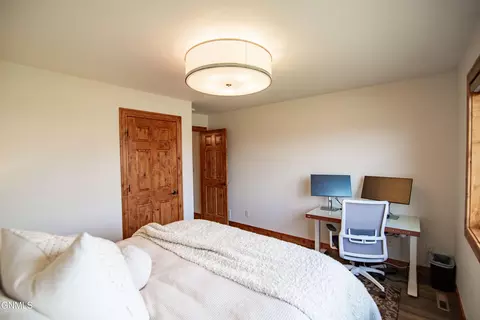 Bedroom - 3102 Clairmont Rd, Bismarck, ND 58504 photo 8 of 13