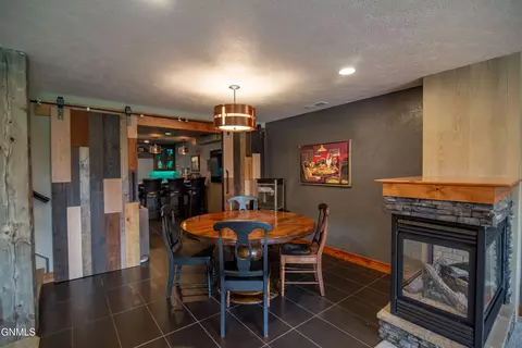 Dining - 3102 Clairmont Rd, Bismarck, ND 58504 photo 5 of 5
