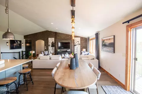 Dining - 3102 Clairmont Rd, Bismarck, ND 58504 photo 4 of 5