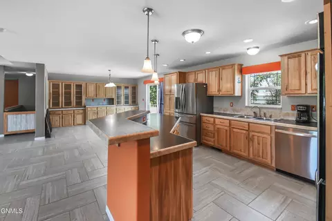 Kitchen - 3906 3rd Ave E, Williston, ND 58801 photo 3 of 3