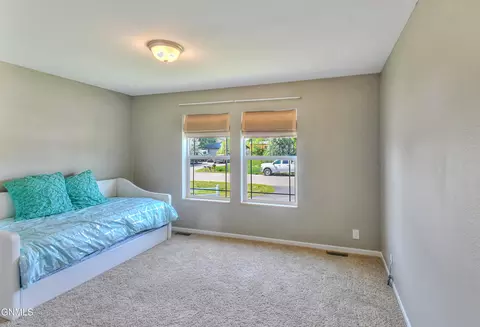Bedroom - 3906 3rd Ave E, Williston, ND 58801 photo 4 of 6