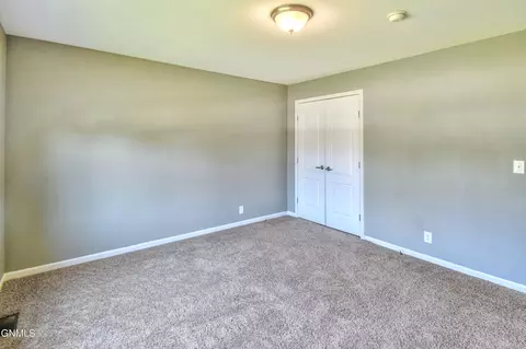 Bedroom - 3906 3rd Ave E, Williston, ND 58801 photo 3 of 6