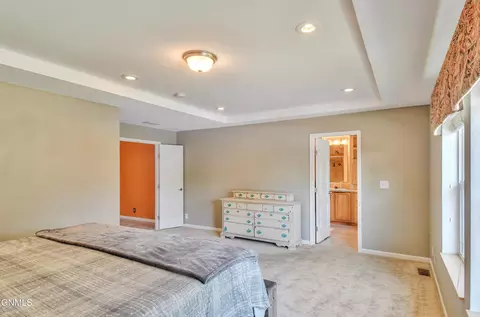 Bedroom - 3906 3rd Ave E, Williston, ND 58801 photo 2 of 6