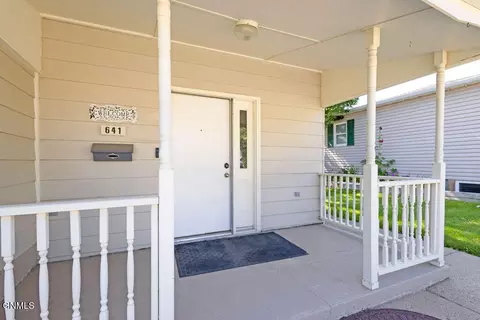 Exterior - 641 17th Ave W, Williston, ND 58801 photo 2 of 5