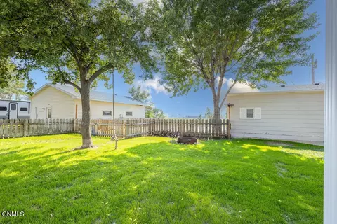 Exterior - 641 17th Ave W, Williston, ND 58801 photo 5 of 5