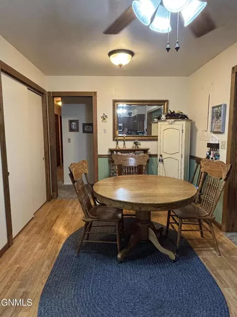 Dining - 2815 9th Ave E, Williston, ND 58801 photo 1 of 1
