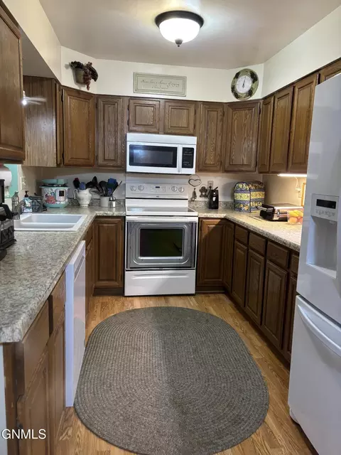 Kitchen - 2815 9th Ave E, Williston, ND 58801 photo 1 of 1