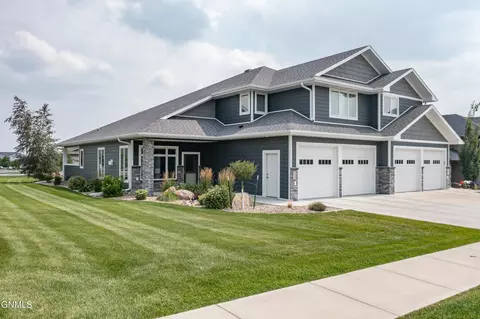 1424 Community Lp, Bismarck, ND 58503 photo 3