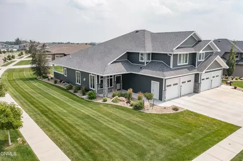 1424 Community Lp, Bismarck, ND 58503 photo 6