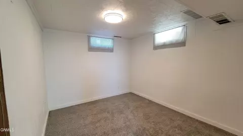 906 3rd St NW, Mandan, ND 58554 photo 35