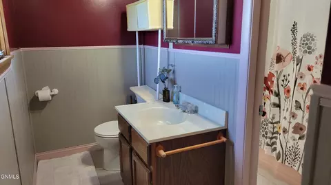 906 3rd St NW, Mandan, ND 58554 photo 22