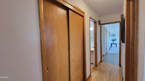906 3rd St NW, Mandan, ND 58554 photo 30