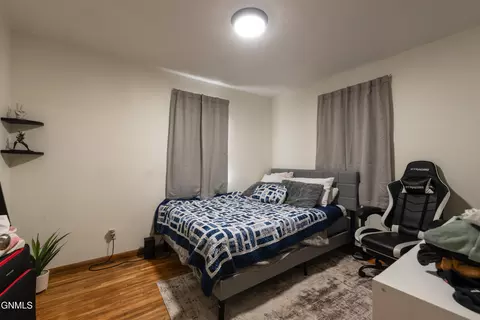 320 19th St, Bismarck, ND 58501 photo 14