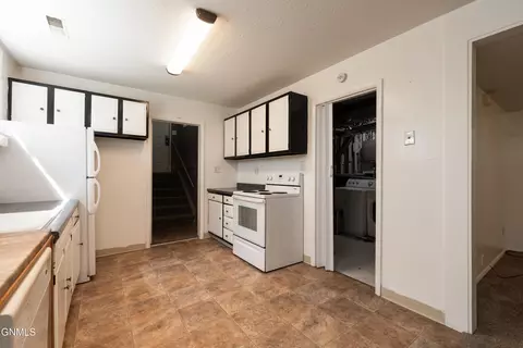 320 19th St, Bismarck, ND 58501 photo 21