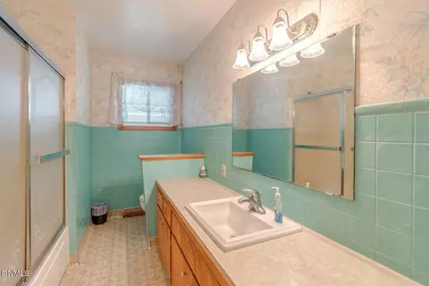 1916 Rosser Ave, Bismarck, ND 58501 photo 20