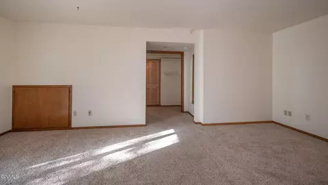 432 Brandon Dr E, Bismarck, ND 58503 photo 23