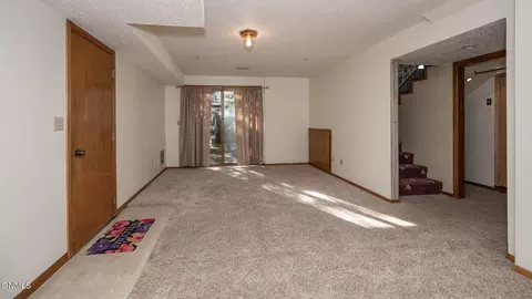432 Brandon Dr E, Bismarck, ND 58503 photo 21