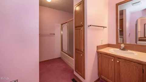 432 Brandon Dr E, Bismarck, ND 58503 photo 16