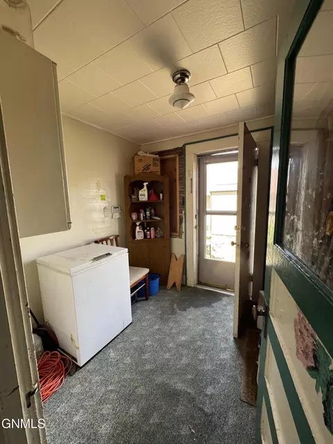 300 Custer St, Wolf Point, MT 59201 photo 8