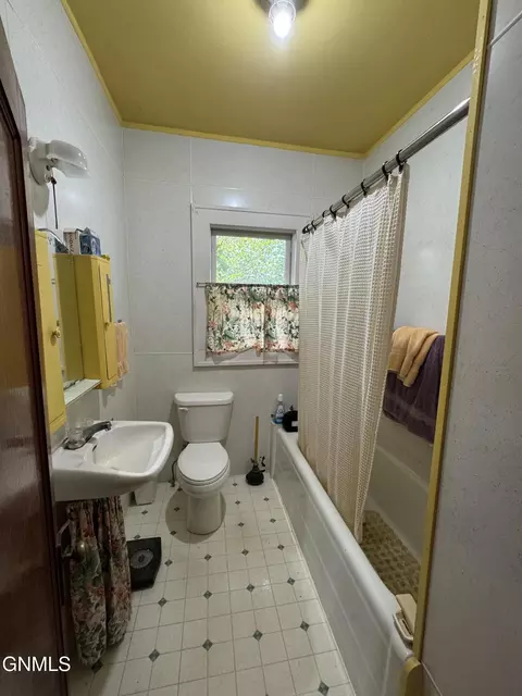 300 Custer St, Wolf Point, MT 59201 photo 47