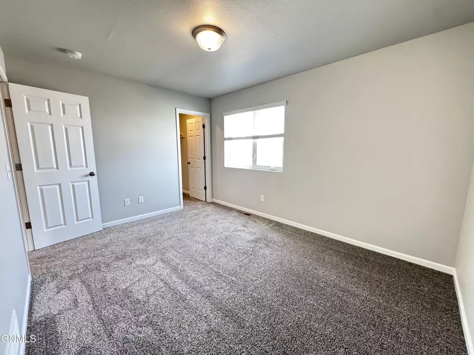 Bedroom - 6985 Majestic Loop, Lincoln, ND 58504 photo 8 of 8