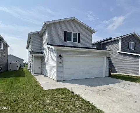 Exterior - 6985 Majestic Loop, Lincoln, ND 58504 photo 1 of 7