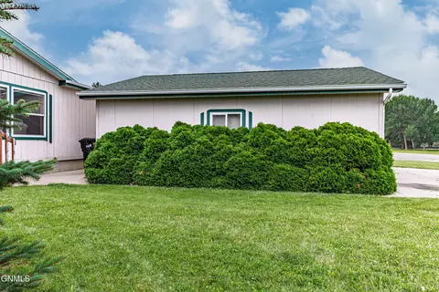 3703 Jericho Rd, Bismarck, ND 58503 photo 37