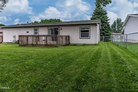 3703 Jericho Rd, Bismarck, ND 58503 photo 35