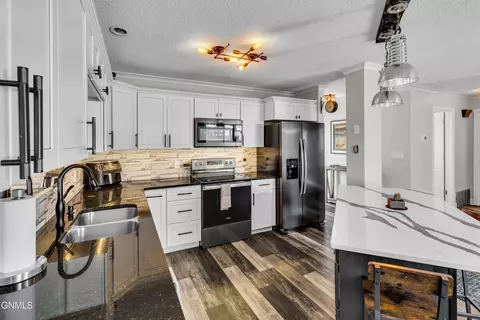 2855 Warwick Loop, Bismarck, ND 58504 photo 41