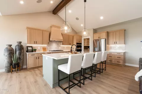 322 Flint Dr, Bismarck, ND 58503 photo 11
