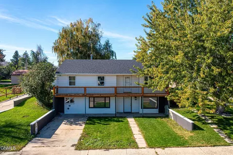 723 6th Ave E, Williston, ND 58801 photo 5