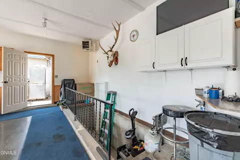 2216 Jackson Ave, Bismarck, ND 58501 photo 38