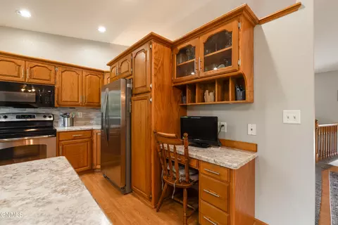 2216 Jackson Ave, Bismarck, ND 58501 photo 20