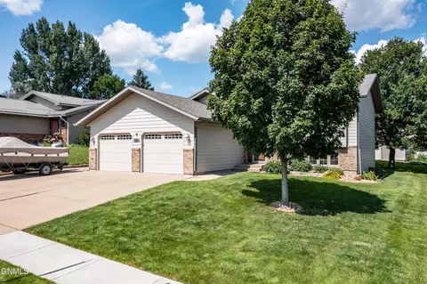 2216 Jackson Ave, Bismarck, ND 58501 photo 11