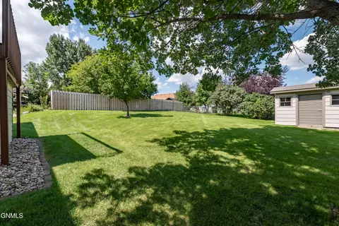 2216 Jackson Ave, Bismarck, ND 58501 photo 45