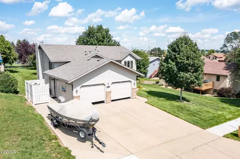 2216 Jackson Ave, Bismarck, ND 58501 photo 5