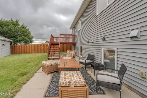 Exterior - 4643 Kost Dr, Bismarck, ND 58503 photo 7 of 7