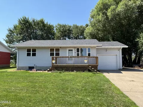 29 Benteen Dr, Lincoln, ND 58504