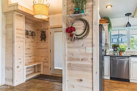 Entry Way - 2235 La Corte Loop, Bismarck, ND 58503 photo 2 of 6