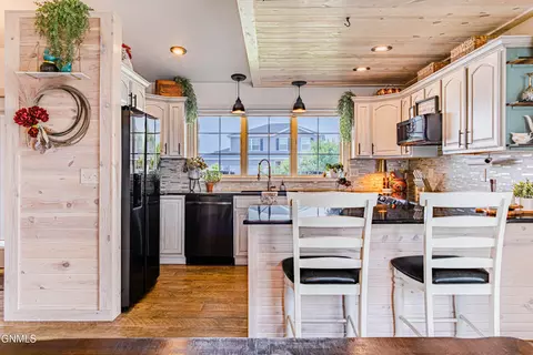 Kitchen - 2235 La Corte Loop, Bismarck, ND 58503 photo 1 of 10