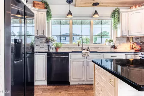 Kitchen - 2235 La Corte Loop, Bismarck, ND 58503 photo 2 of 10