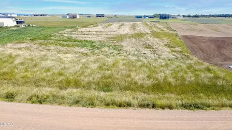00 Roper Pl, Mandan, ND 58554 photo 5