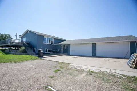 128 1st St E, Lambert, MT 59243