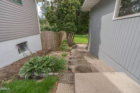 Exterior - 107 E Owens Ave, Bismarck, ND 58501 photo 7 of 17