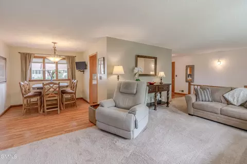 Dining - 107 E Owens Ave, Bismarck, ND 58501 photo 2 of 3