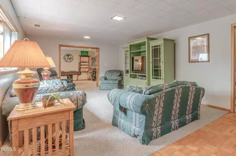 Living - 107 E Owens Ave, Bismarck, ND 58501 photo 6 of 6