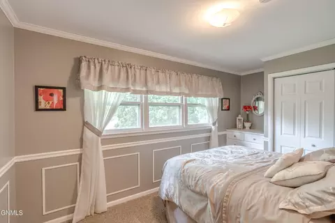 Bedroom - 107 E Owens Ave, Bismarck, ND 58501 photo 6 of 7