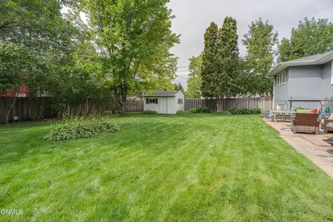 Exterior - 107 E Owens Ave, Bismarck, ND 58501 photo 9 of 17