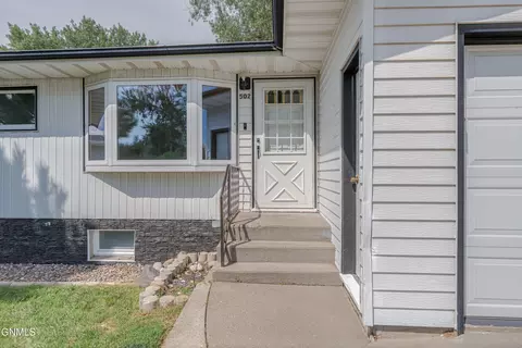 Exterior - 502 Ingals Ave, Bismarck, ND 58504 photo 11 of 12